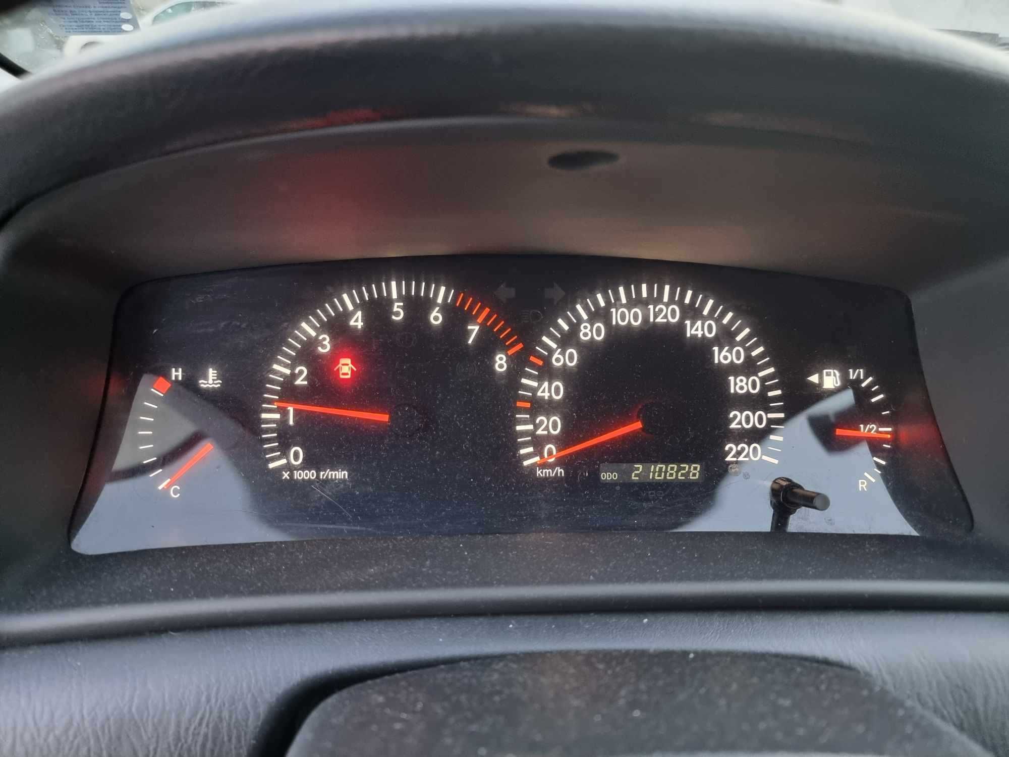 Toyota Corolla 1.4 VVTI /Лети джанти /На части