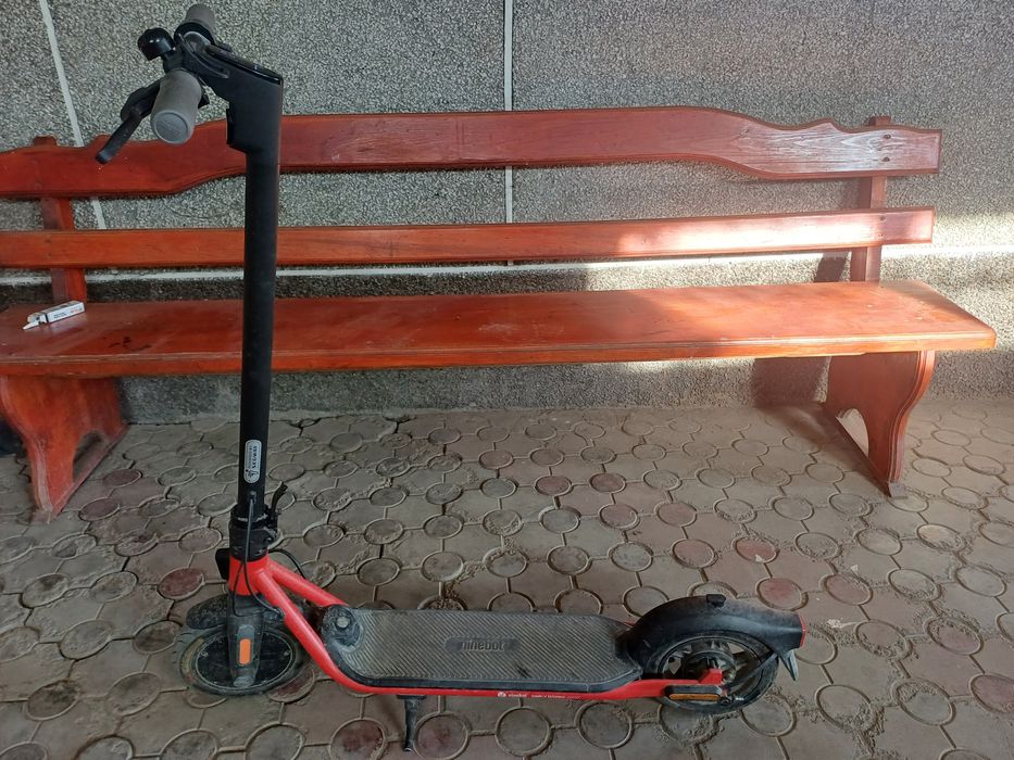 Электросамокат Ninebot d18