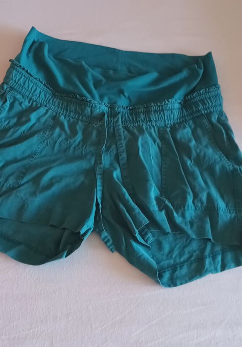 Compleu verde top si pantaloni scurti mama HM ideal pt gravide