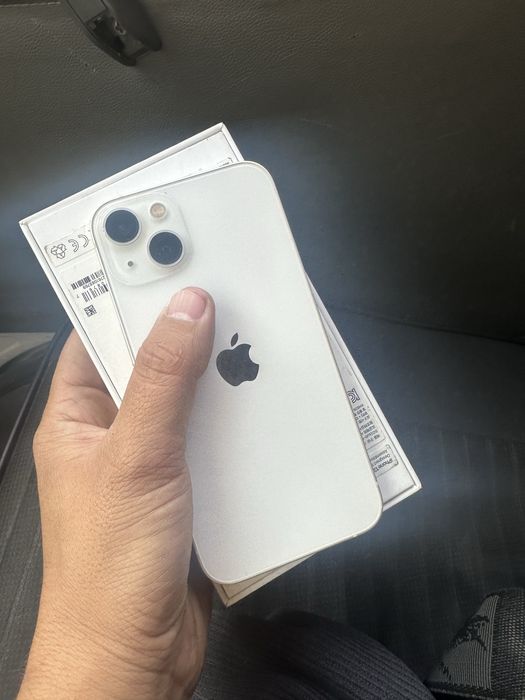 iPhone 13 256гб илеал