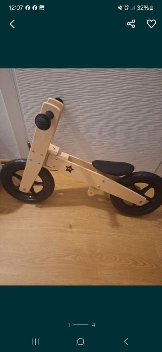 Vând tricicleta lemn noua