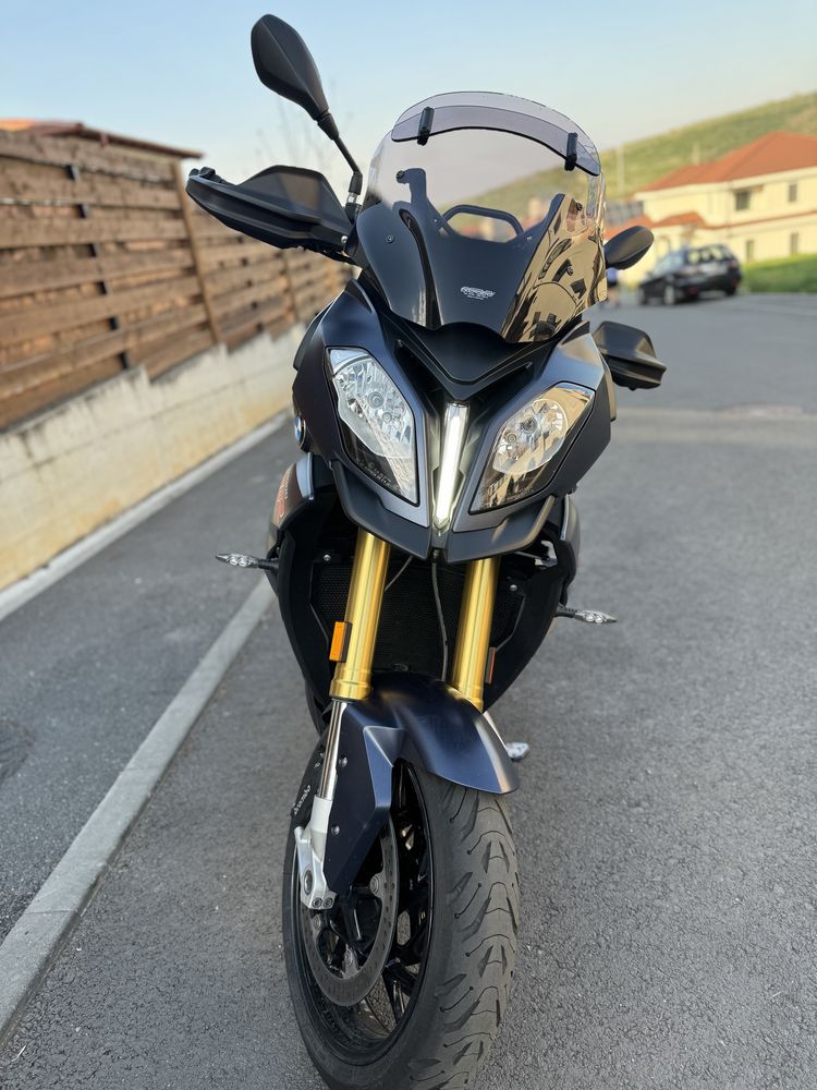 BMW S1000XR 2019 - Akrapovik Titanium