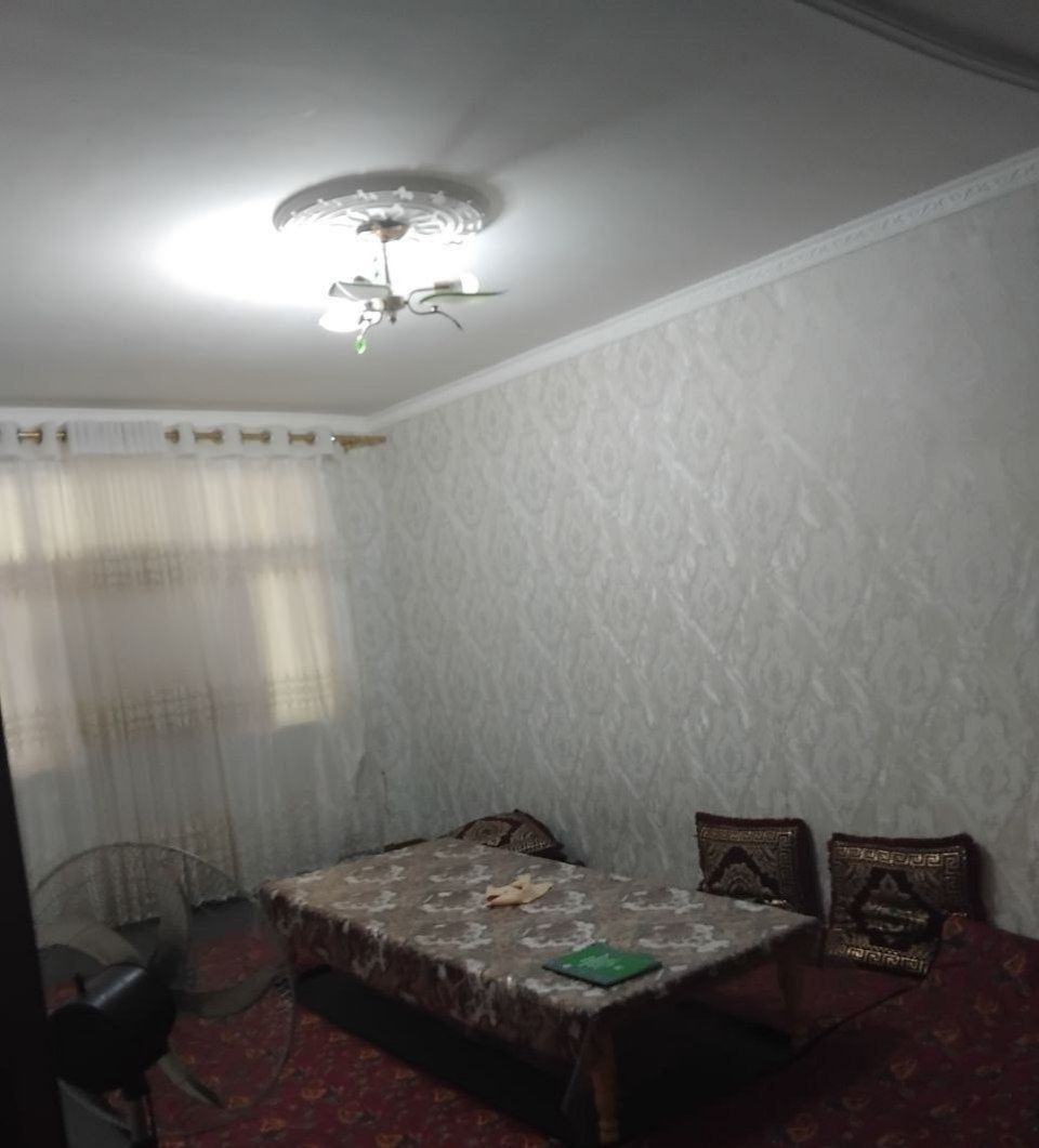 Срочно продаётся 2х комнатная квартира район Интернат КИТВА