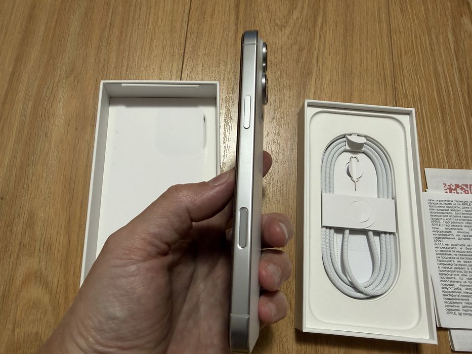 iPhone 16 Pro Max WHITE 512 GB Официален. Гаранция!