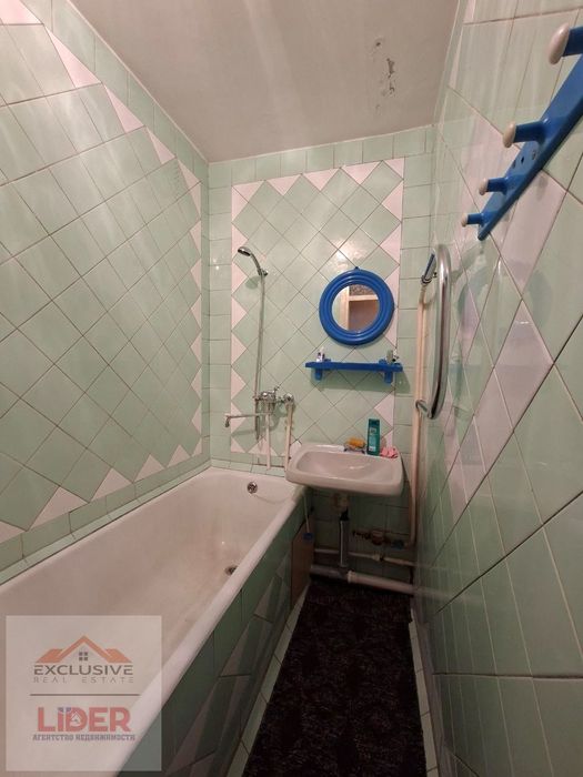 Продается 4х комнатная квартира. Вторичка. Вокзал.