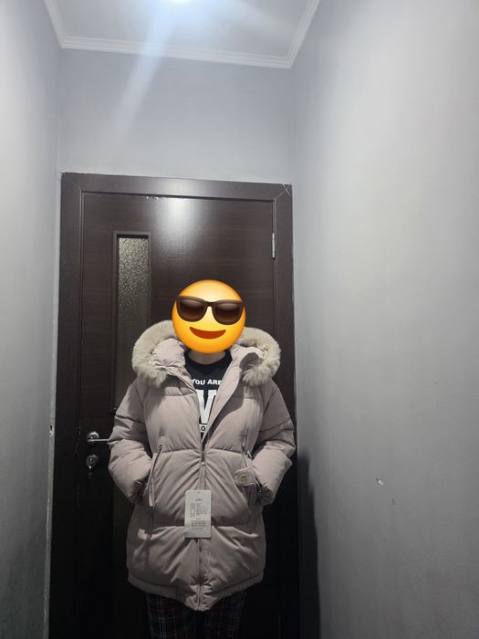 Yengi kurtka sotiladi qalin Xitoyniki