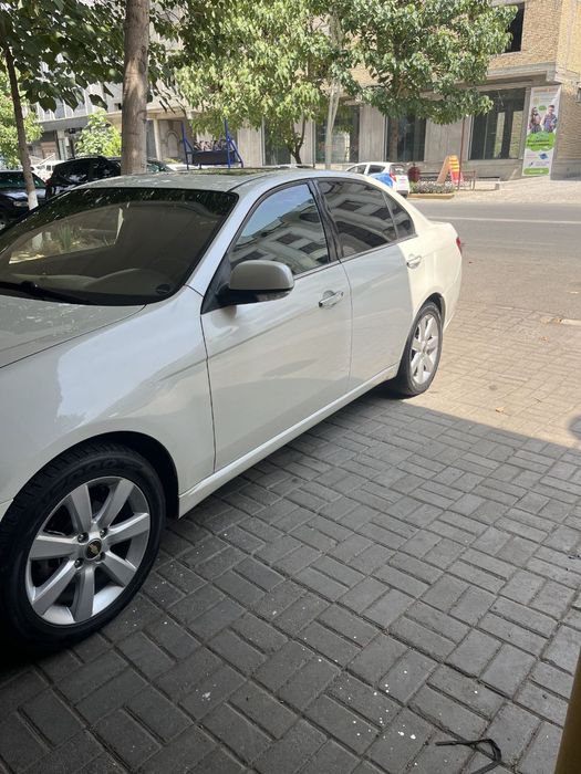 Продам Епика 2011 механика