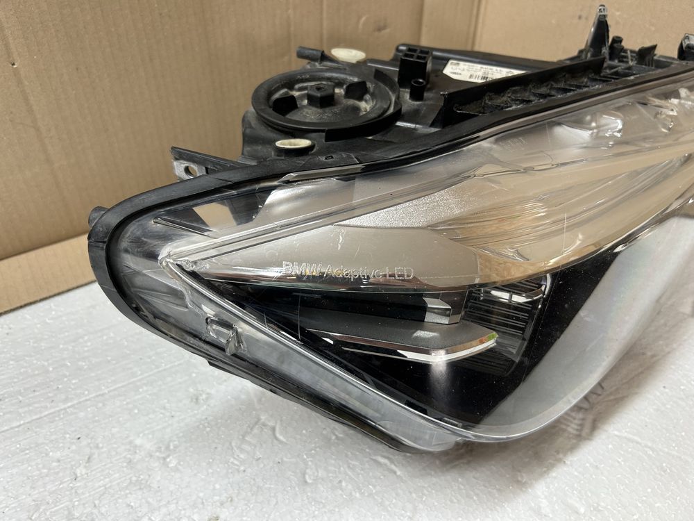 Far bmw F30 F31 led adaptiv shadow LCI dreapta