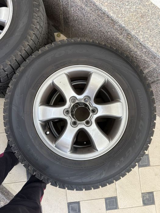 Резина с дисками как новые в идеале!