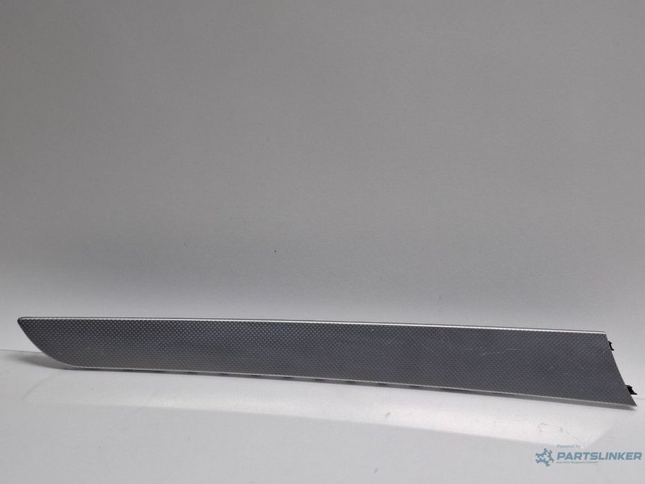 Ornament trim usa stanga fata AUDI A4 IV 8K2, B8 2007 - 2015 TDI CAGB, CJCB, CSUB 8K0867409