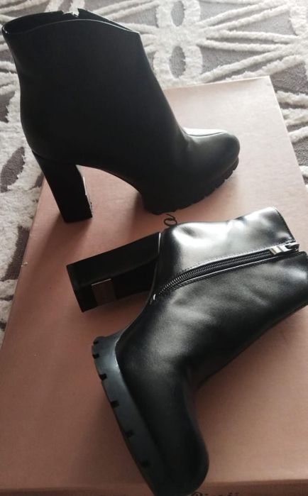 Срочно продам обувь