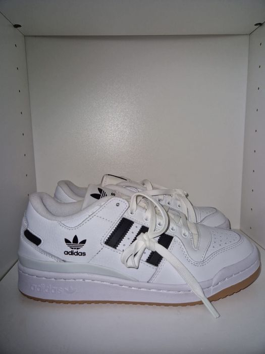 adidasi ADIDAS noi