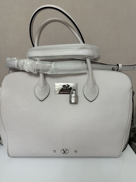 Сумка женская белая