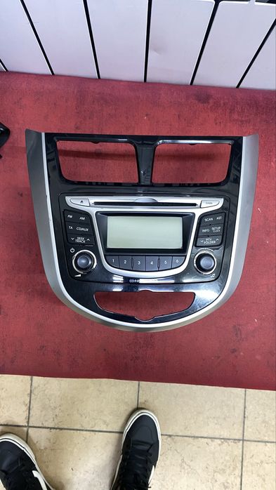 Могнитола штатная акцент