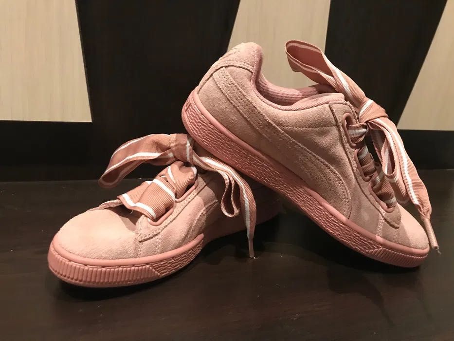 Дамски обувки Puma Suede Heart Satin II