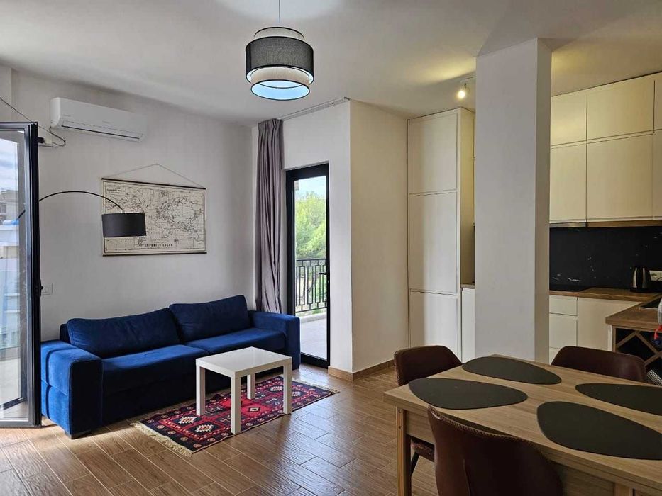 Продавам двустаен апартамент във Витоша