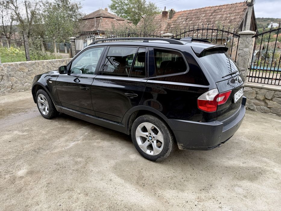Bmw X3 E83 2.0D 150 CP 4X4 manual 6 trepte navigatie scaune sport