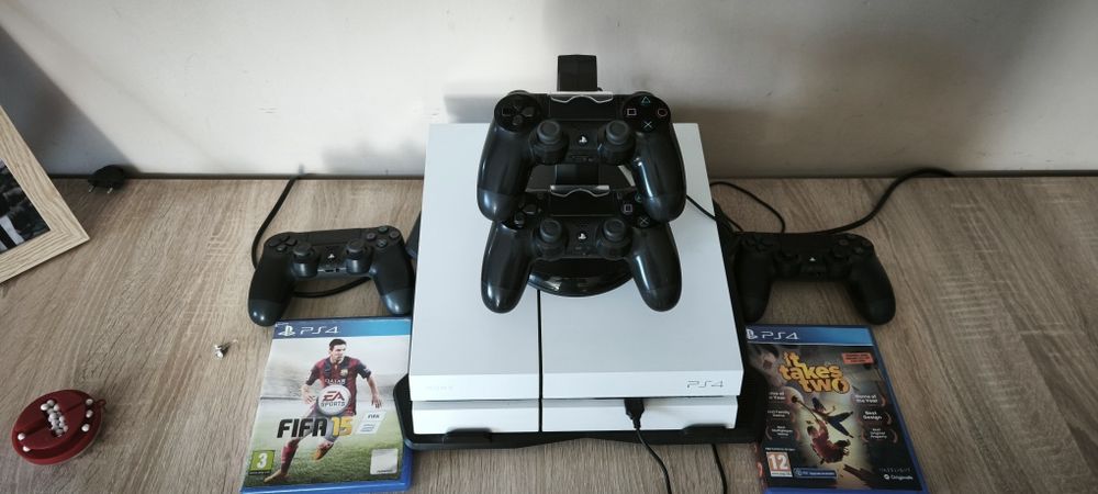Playstation 4  Alb 500GB