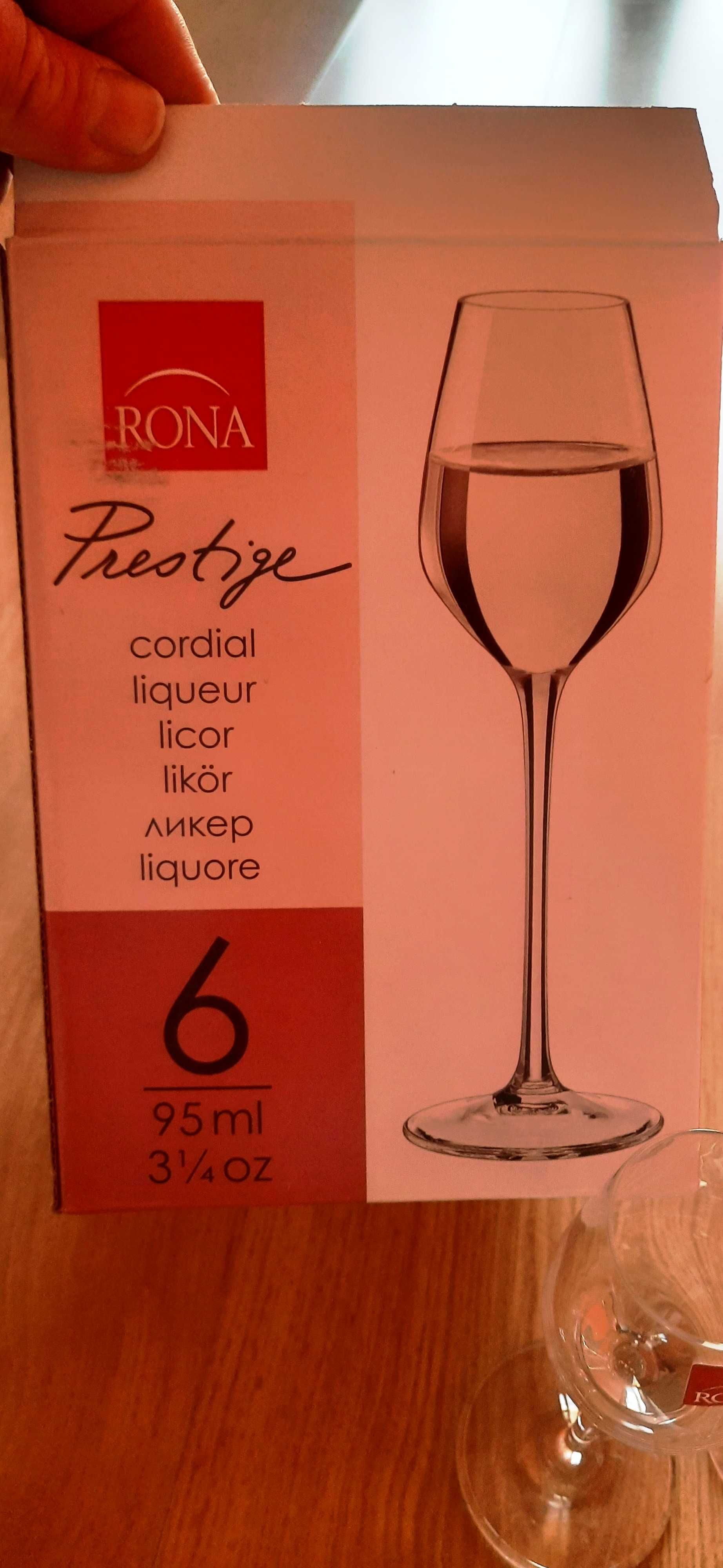 Чисто нов комплект 6бр чаши за ракия Rona 95ml Словакия