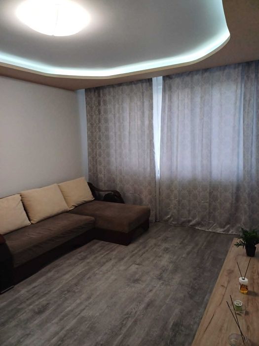 Proprietar inchiriez apartament 2 camere