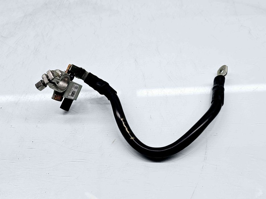 Borna baterie (-) AUDI A4 (8K2, B8) [Fabr 2008-2015] 8T0915181