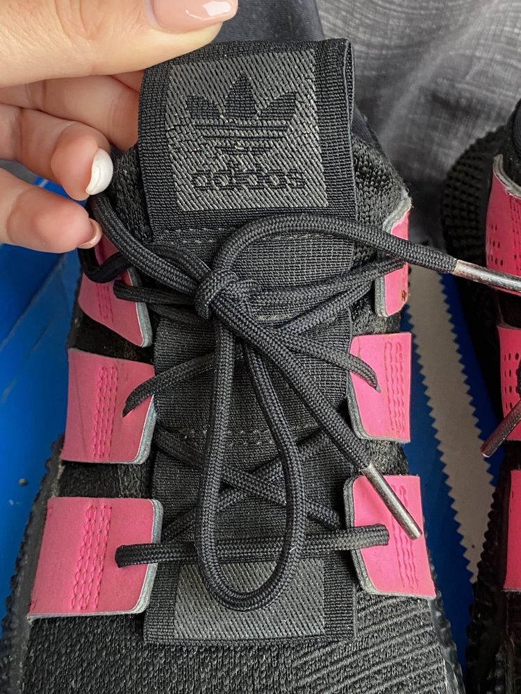 Оригинални дамски маратонки Adidas