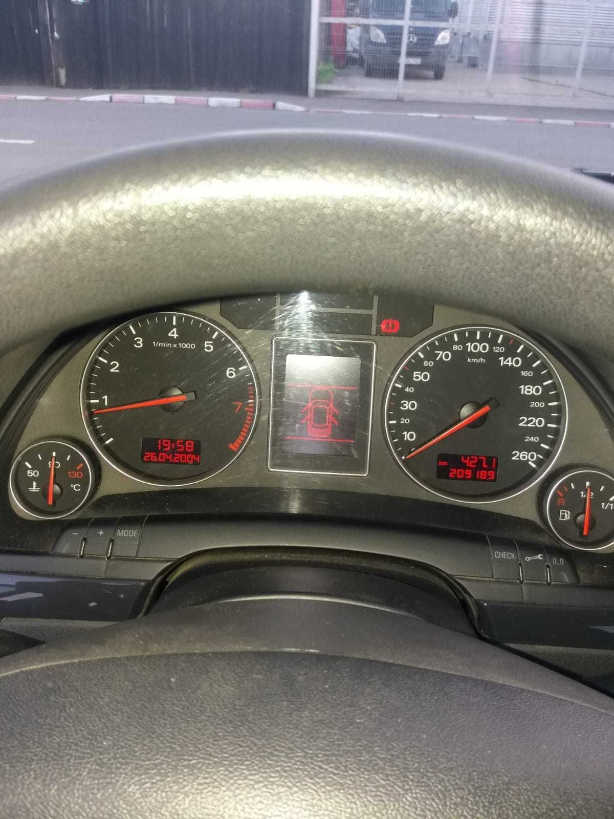 AUDI A4 1.6TSI - 2002