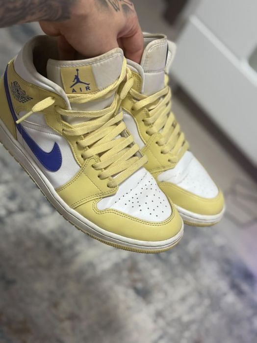 Air Jordan 1 Mid 'Lemon Wash' sneakers