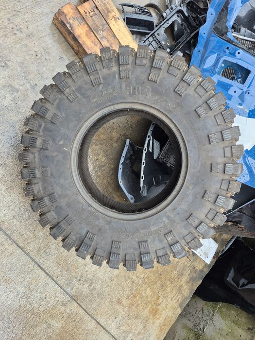 Гума 32х10 R15 УТВ