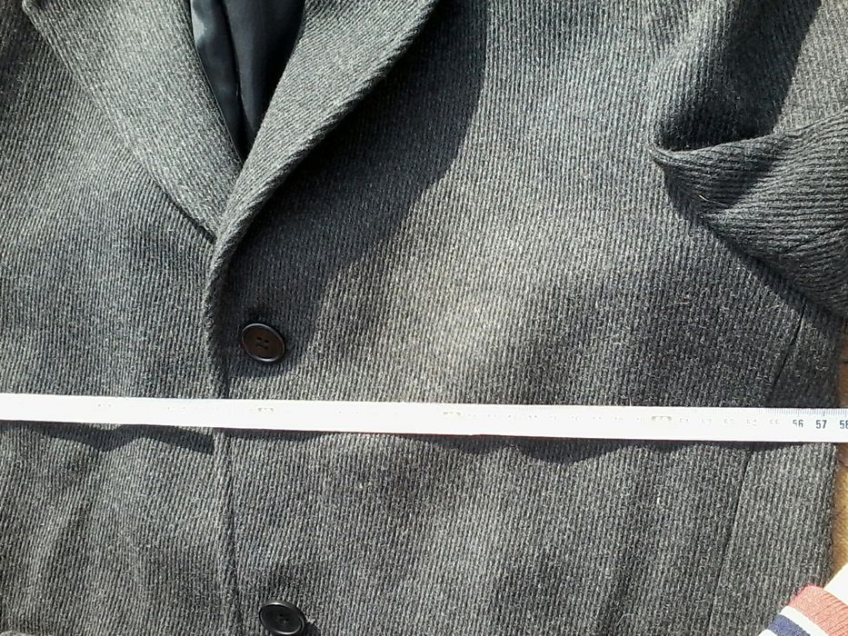 Palton barbati in stare foarte buna