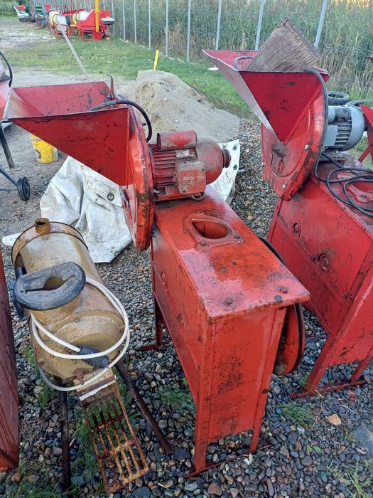 Moara si batoza de porumb cu motor electric 220 v și piese batoza