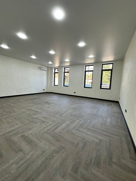 Аренда бизнес-центра , Центр, ул. Луначарского 405м²