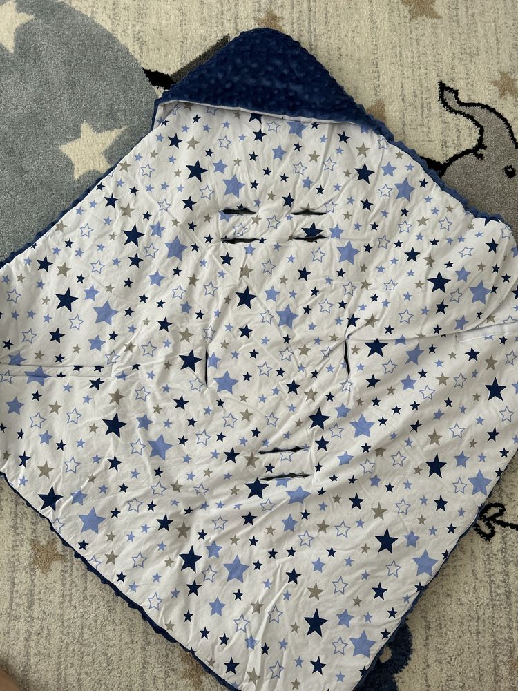 Одеяло за столче за кола Milky Way & Navy Blue Minky