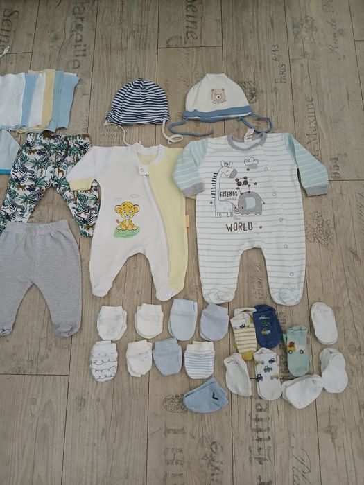 Лот дрехи 0-3 месеца