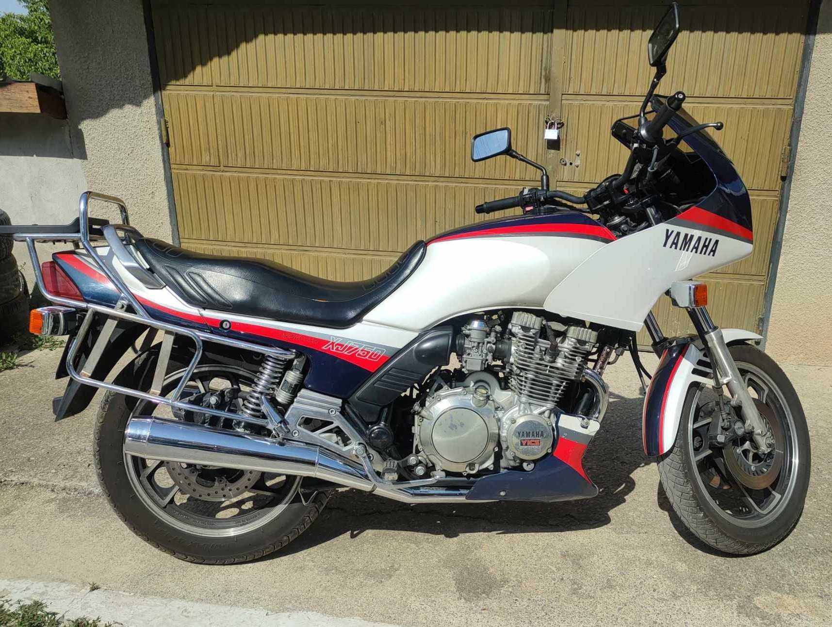 Мотоциклет Yamaha XJ750
