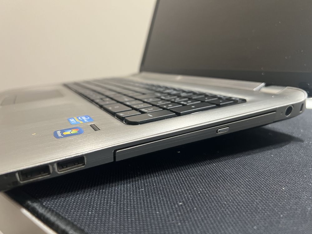 HP ноутбук Pavilion dv7