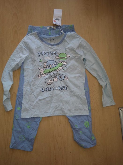 Нова  пижама  за момче 116 см.