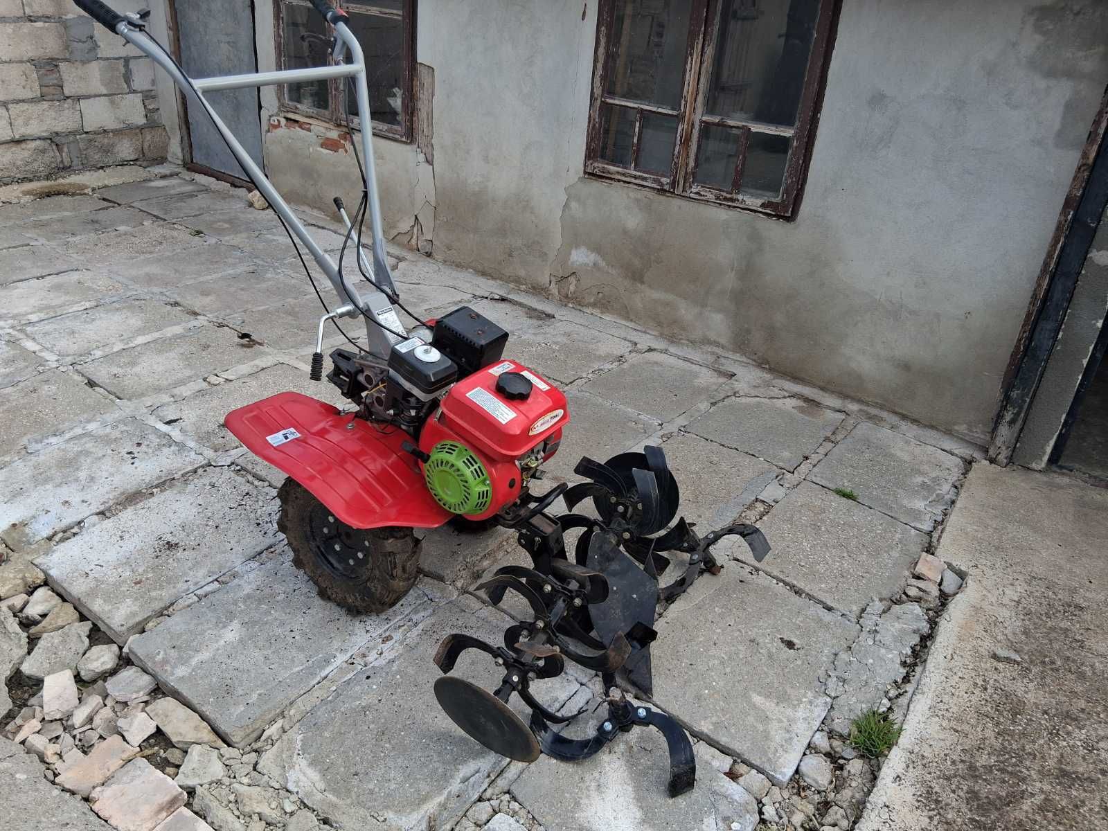 Мото фреза в отлично състояние