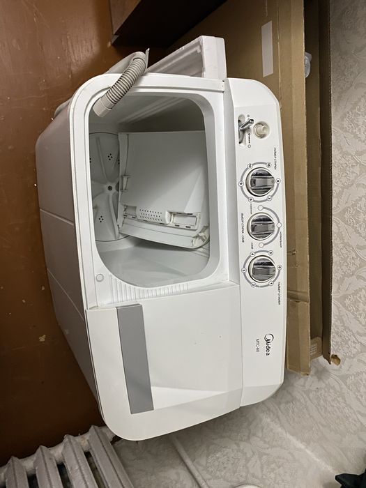 Стиральная машина MIDEA