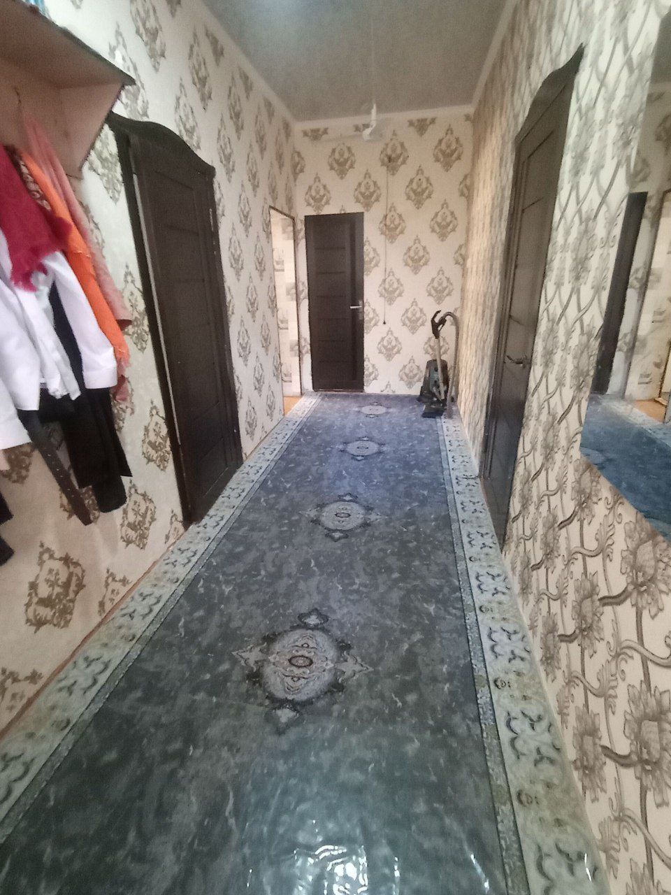 Yangi 19 dan srochna hovli sotiladi Hamma sharoiti bor