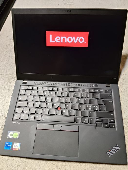 Laptop Lenovo T14S gen 2 ,i5-1135G7,8gb RAM ,display 14 inch fhd ips
