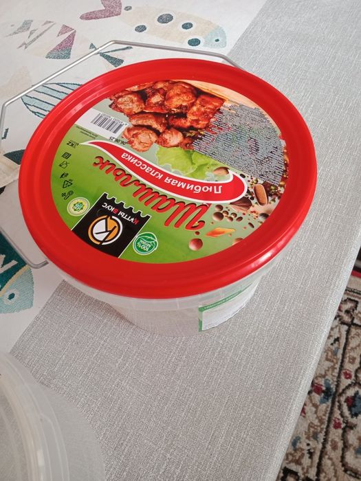 Пластиковые шашлычные банки.