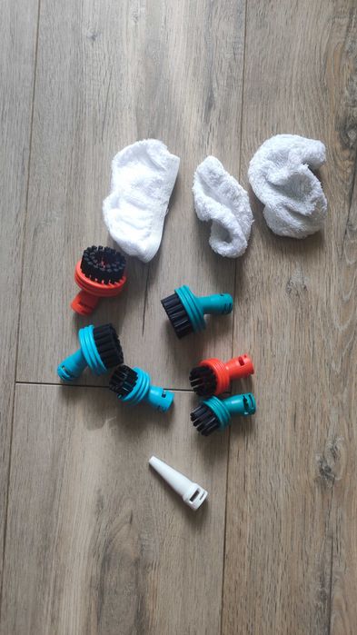 Вертикална прахосмукачка и парочистачка ROWENTA CLEAN&STEAM MULTI