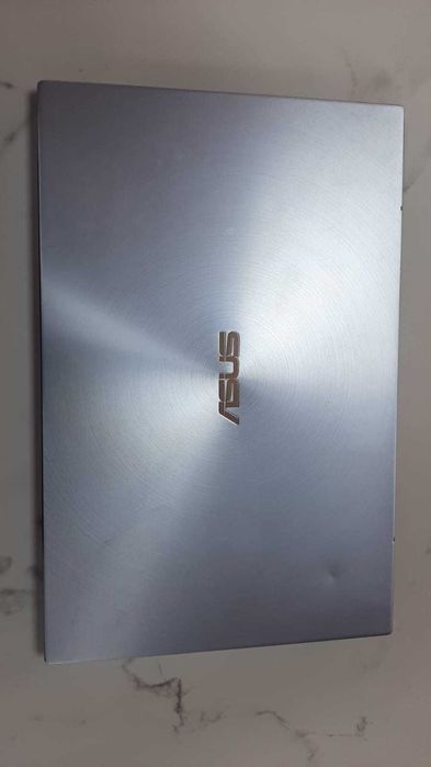 UP Bucuresti/Laptop ultraportabil ASUS ZenBook 14 UX431F/Garantie