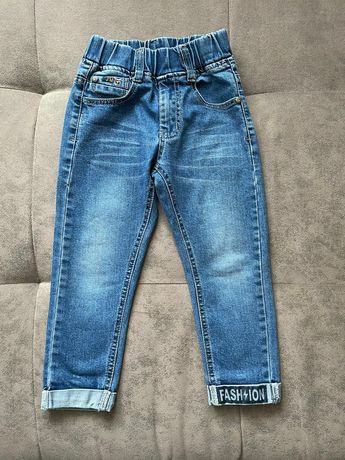 Детские джинсы 15 и 18 размер