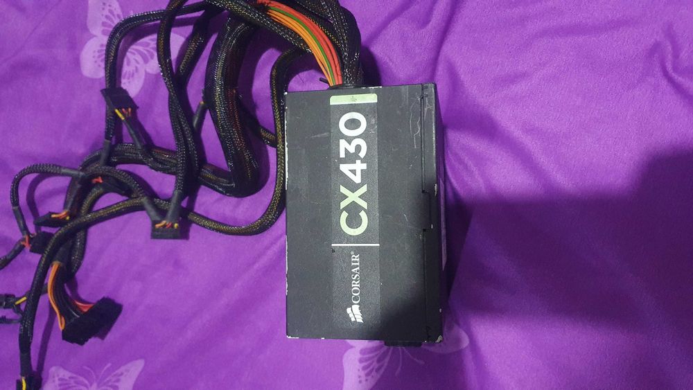 Surse Corsair 80+ Gold 850W