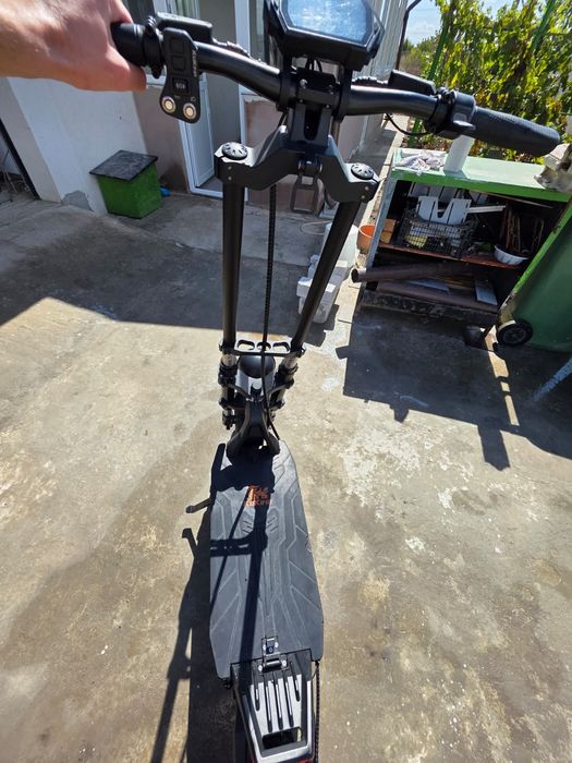 Vând kukirin g4 max