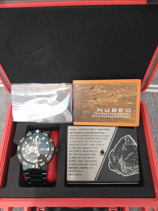 Ръчен часовник лимитед едишън