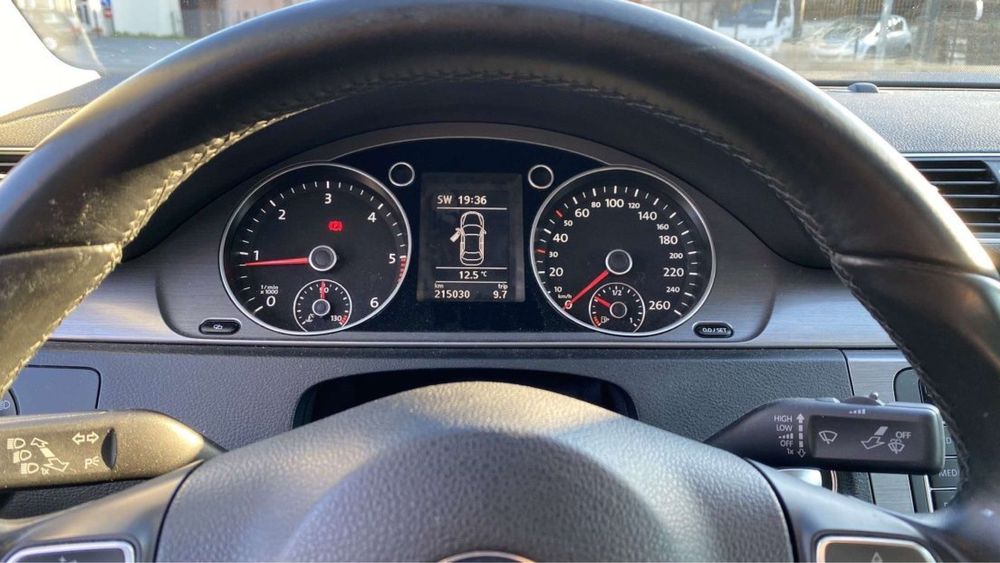 Volkswagen Passat 2012