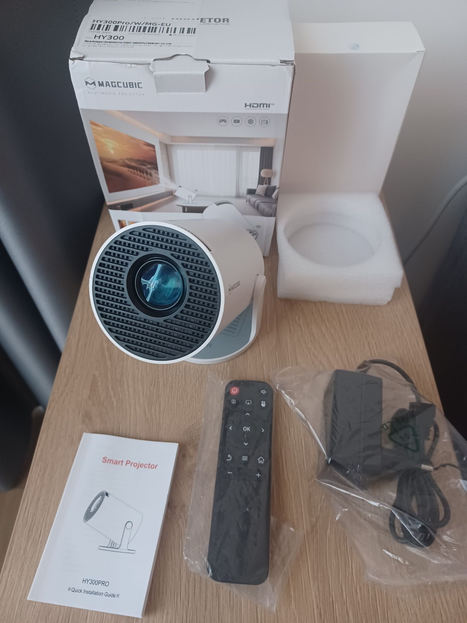 Проектор  MAGCUBIK HY 300 PRO